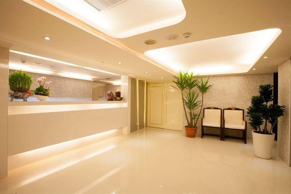 Guide Hotel Taoyuan Fuxing Eksteriør billede